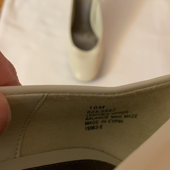 Ivory 4” heals - Worthington from JC Penny - Picture 5 of 6